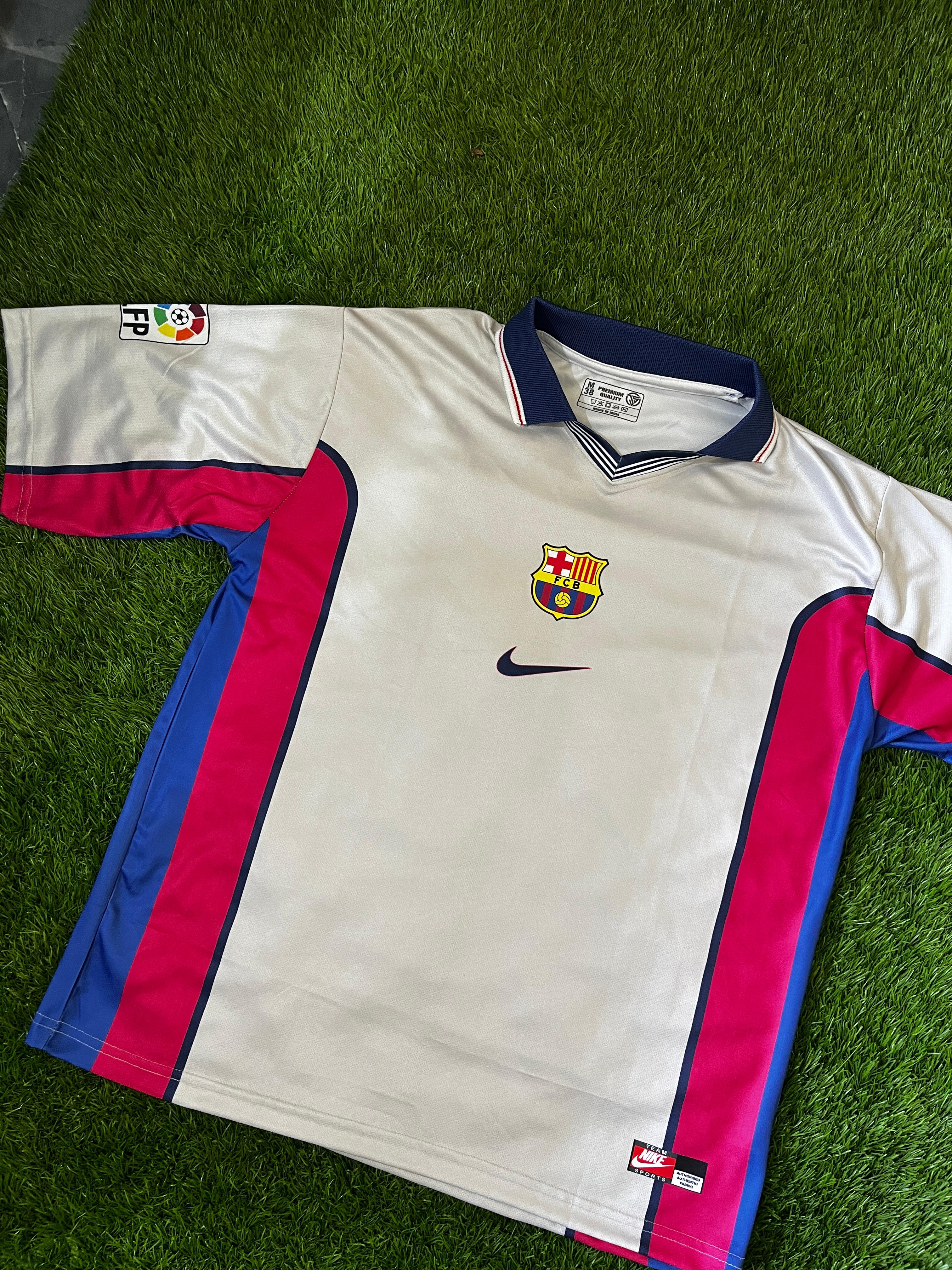 BARCELONA RONALDINHO FIVESLEEVE