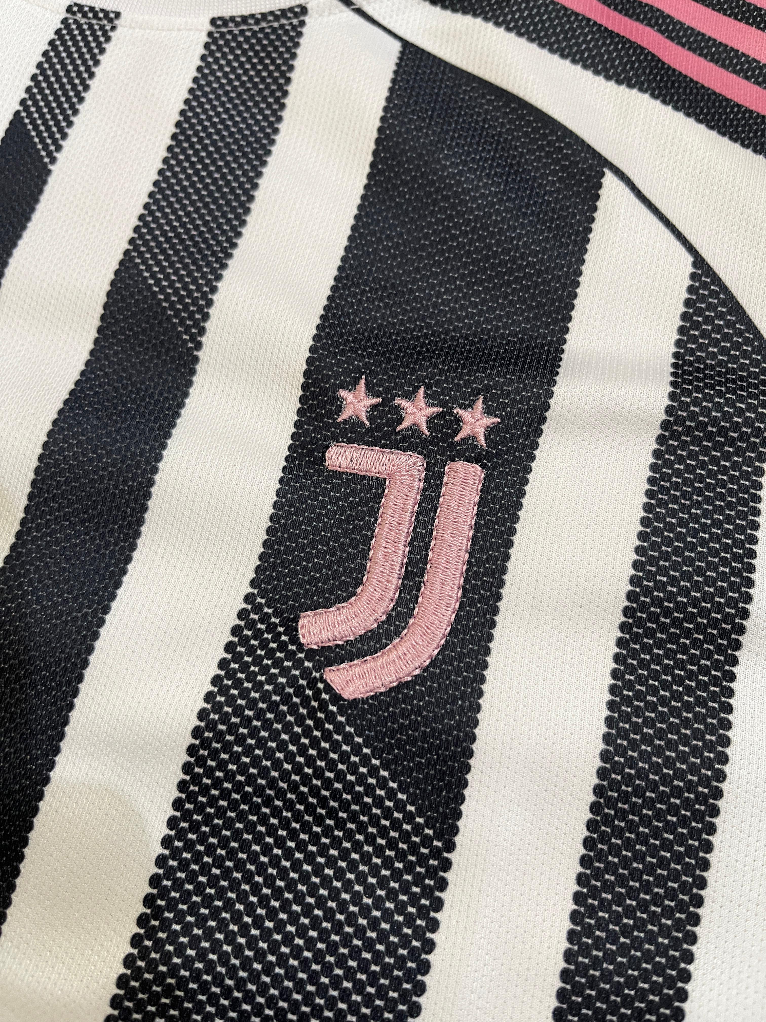 JUVENTES FANS VERSION