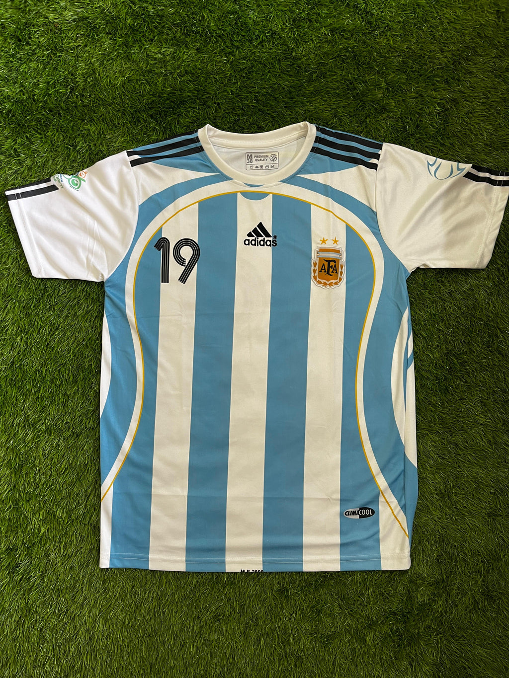 ARGENTINA LIONEL MESSI RETRO